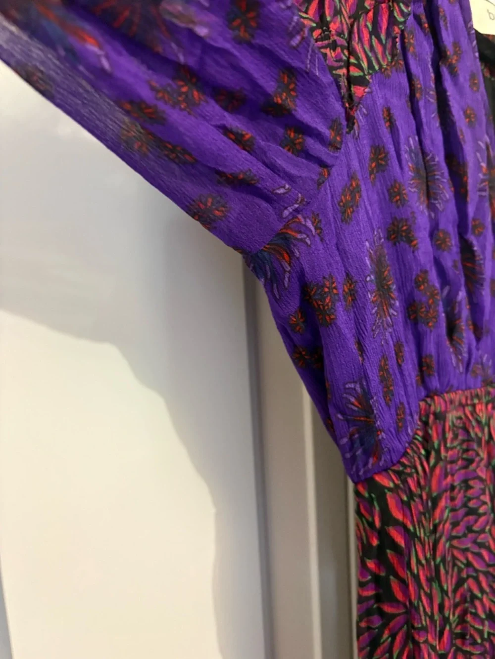 Purple Printed V-Neck Tiered Midi Dress - Picture 5 of 10